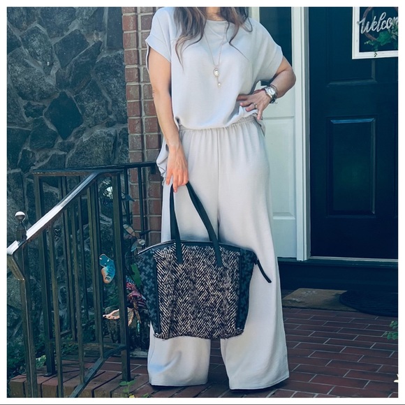 MADE IN FRANCE! FABULOUS WIDE LEG PANT AND TUNIC TOP 2 PIECE SET - Picture 4 of 9